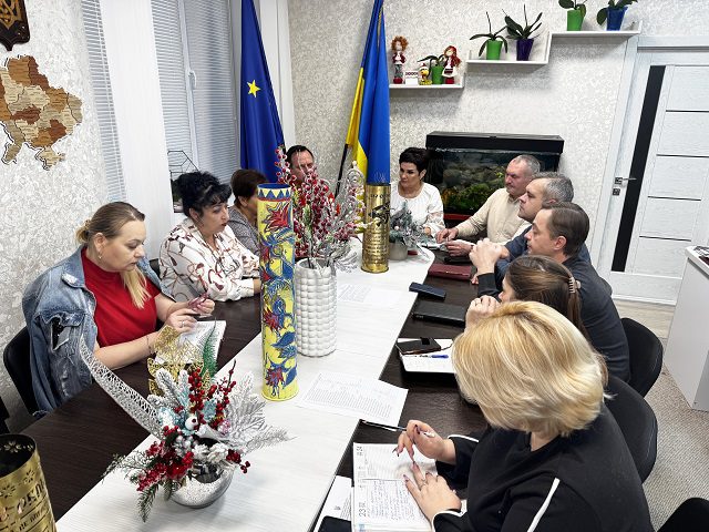 У Саф’янівській сільській раді відбулась щотижнева апаратна нарада: бюджетні питання, підготовка до сесії та нові освітні можливості 4 У Саф’янівській сільській раді відбулась щотижнева апаратна нарада: бюджетні питання, підготовка до сесії та нові освітні можливості 3