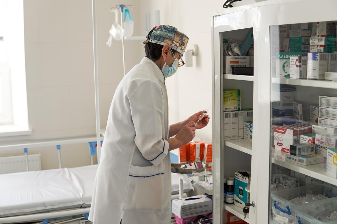 Новозбудована сонячна станція допомагає лікарні на Одещині витримати блекаути 4 Новозбудована сонячна станція допомагає лікарні на Одещині витримати блекаути 3